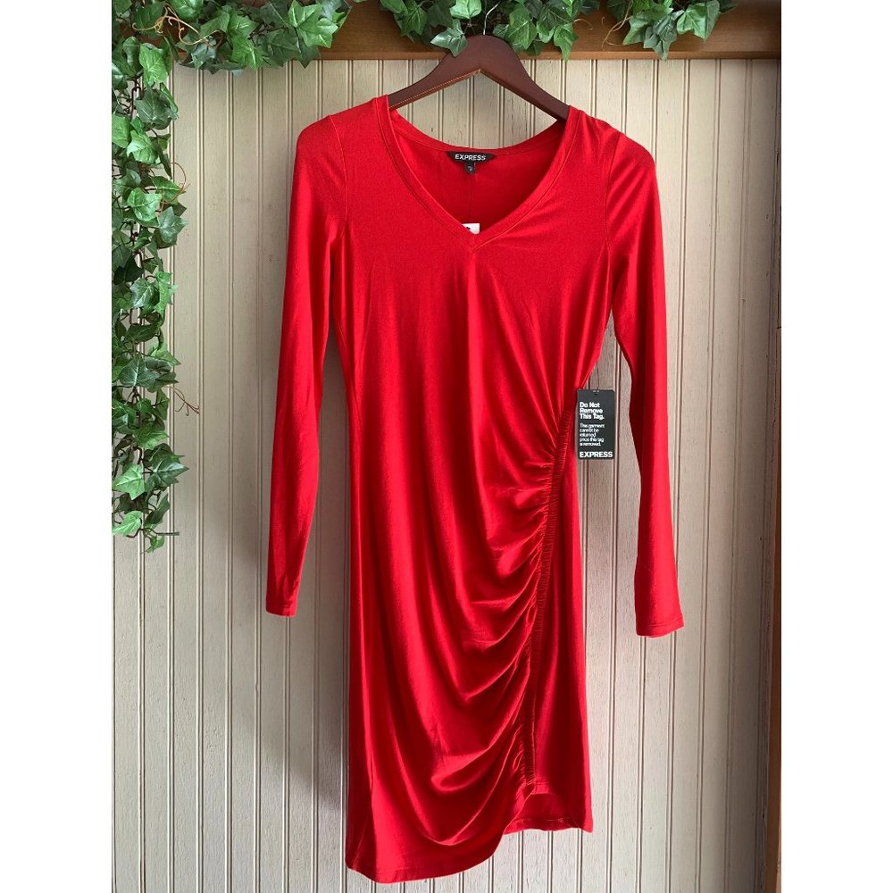 Express Red Scrunch Dress 3/4 Length Sleeve NWT